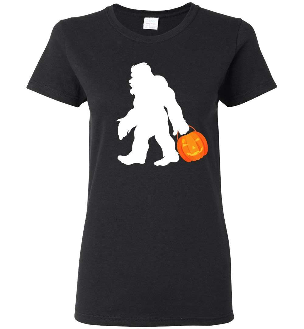 RobustCreative-Bigfoot Pumpkin Funny Halloween Womens T-shirt Silhouette Creepy Funny Halloween Womens T-shirt Boo Party Outfit Believer Black