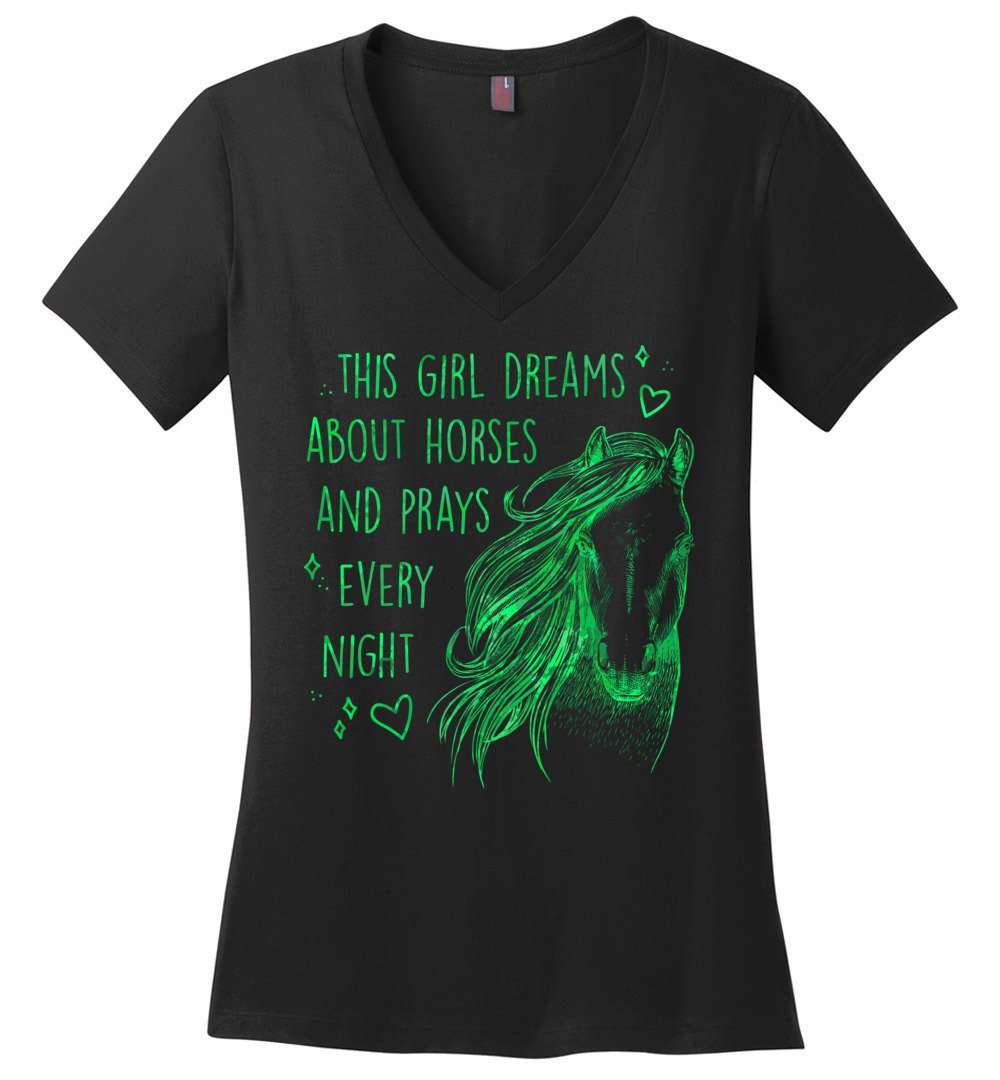 RobustCreative-This Girl Dreams Horses & Parays Womens V-Neck shirt Racing Riding Gift Tees Green Racing Riding Lover Green Black