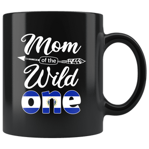 RobustCreative-Guanaco Mom of the Wild One Birthday El Salvador Flag Black 11oz Mug Gift Idea
