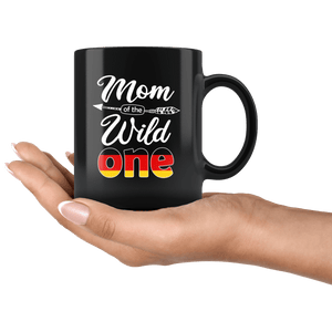 RobustCreative-German Mom of the Wild One Birthday Germany, Deutschland Flag Black 11oz Mug Gift Idea