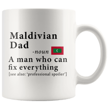Load image into Gallery viewer, RobustCreative-Maldivian Dad Definition Maldives Flag Fathers Day - 11oz White Mug family reunion gifts Gift Idea
